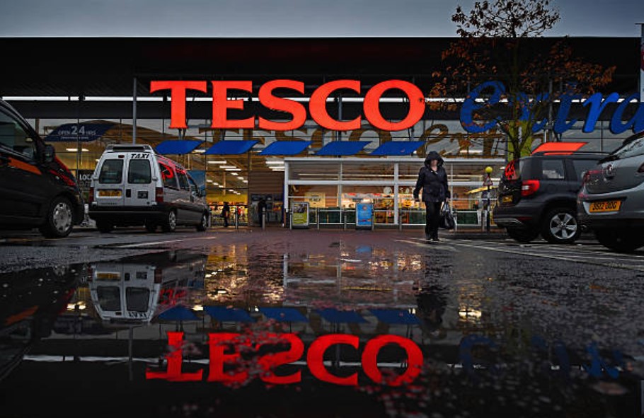 Tesco-sends-warning-to-clubcard-members-four-weeks-to-take-action